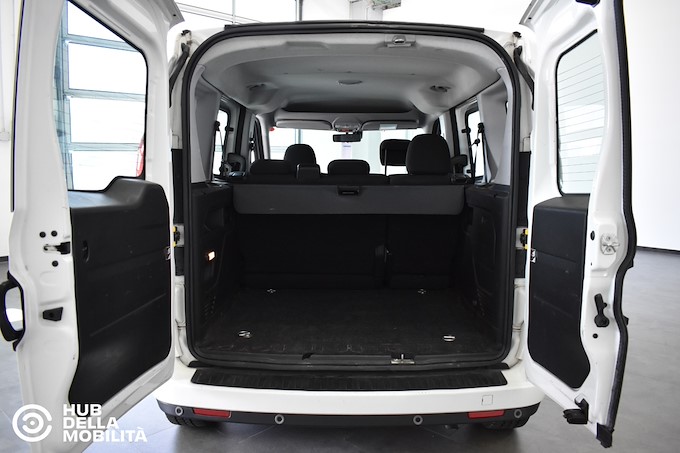 FIAT Doblò 1.6 MJT 120CV S&S Lounge